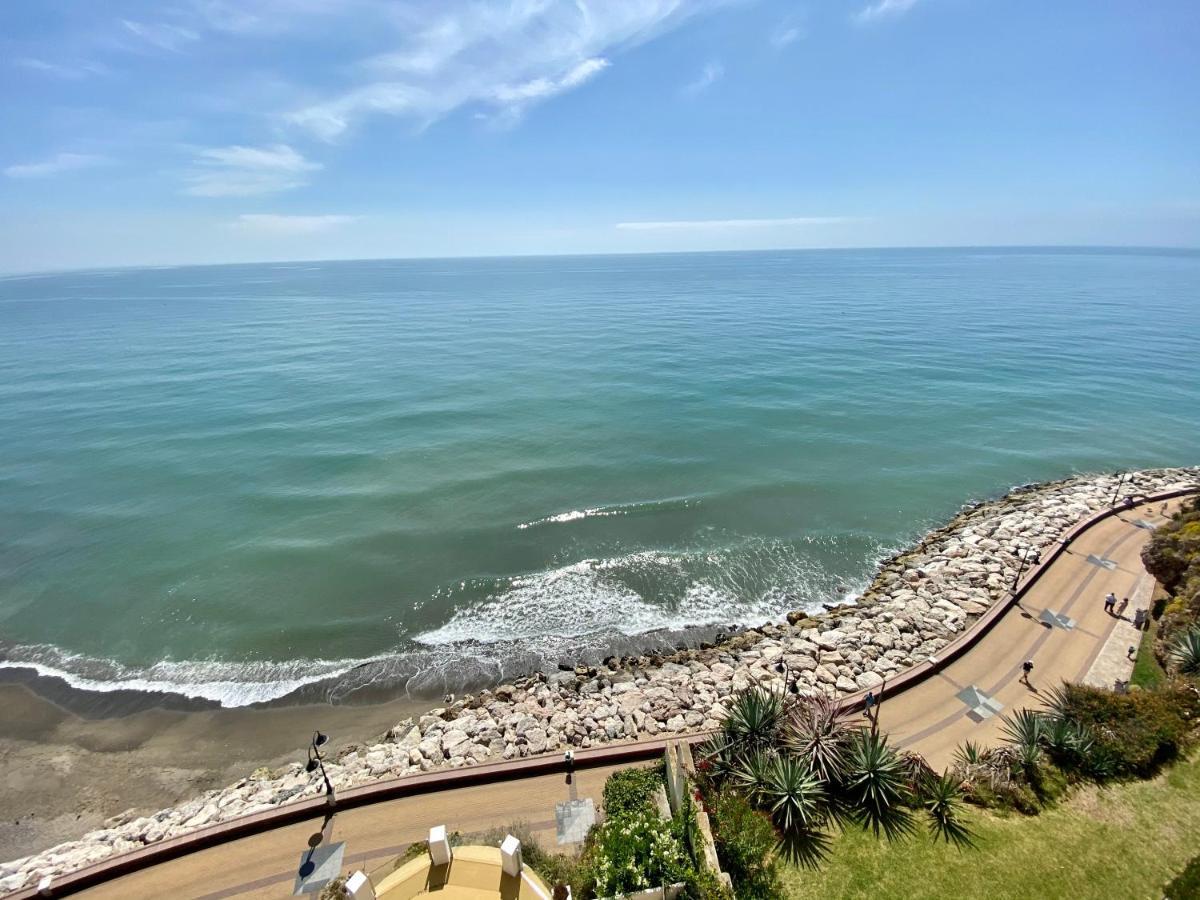 Apartamentos Turisticos Castillo Del Vigia Торремолинос Экстерьер фото